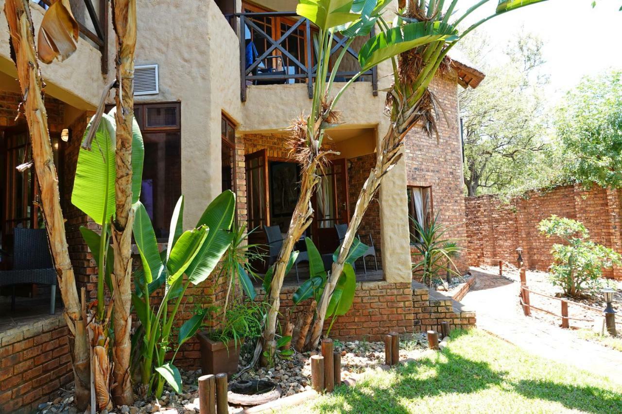 Crocodile Kruger Safari Lodge Marloth Park Ngoại thất bức ảnh