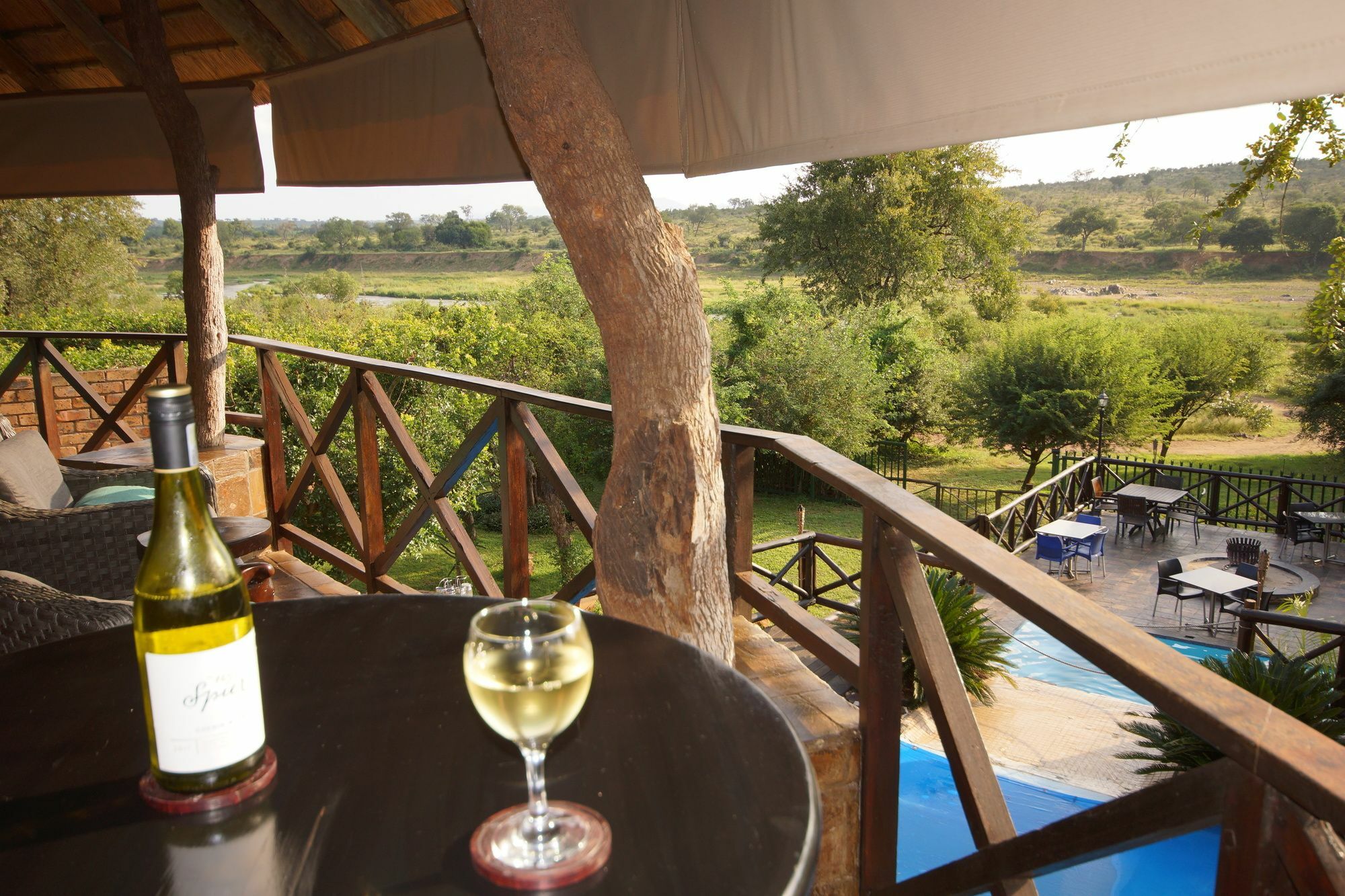 Crocodile Kruger Safari Lodge Marloth Park Ngoại thất bức ảnh